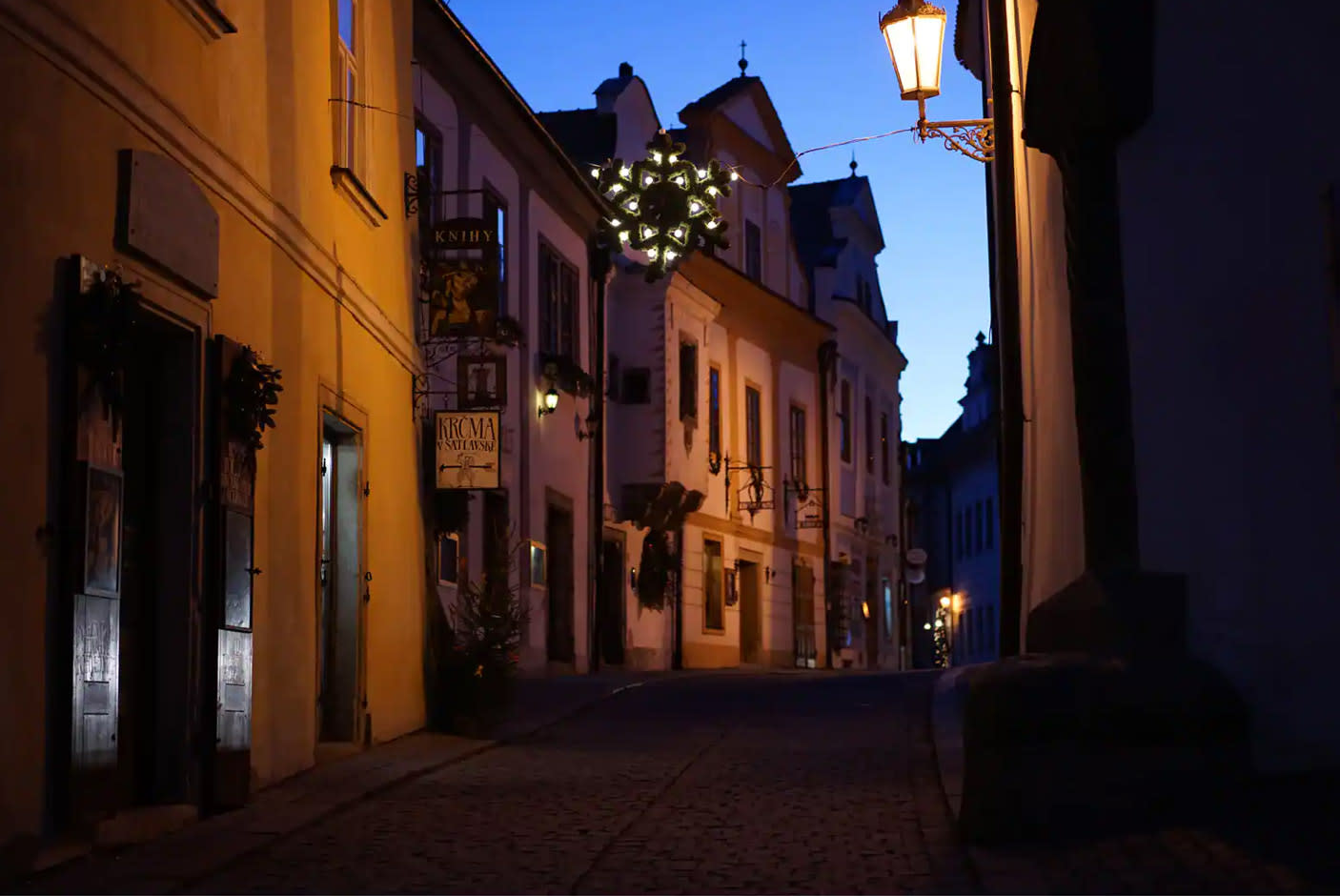 4128575-Tile-1-Fast-Aperture