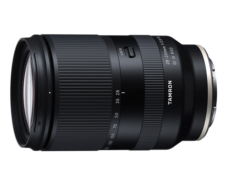 TAMRON 28-200mm F/2.8-5.6 Di III RXD