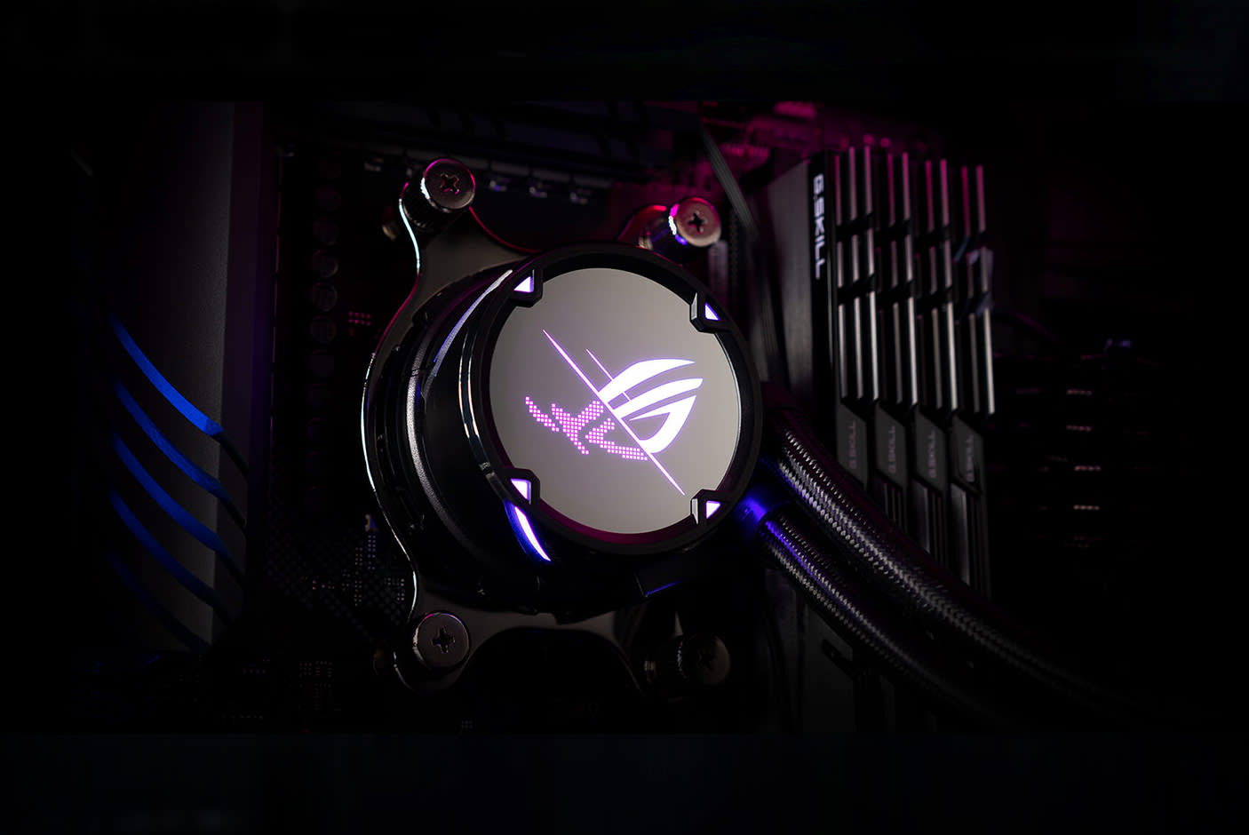 4151437-Tile-1-ASUS-ROG-Strix-LC-II