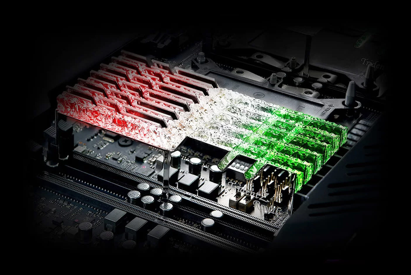 4152654-Tile-4-GSkill-Trident-Z-Royal