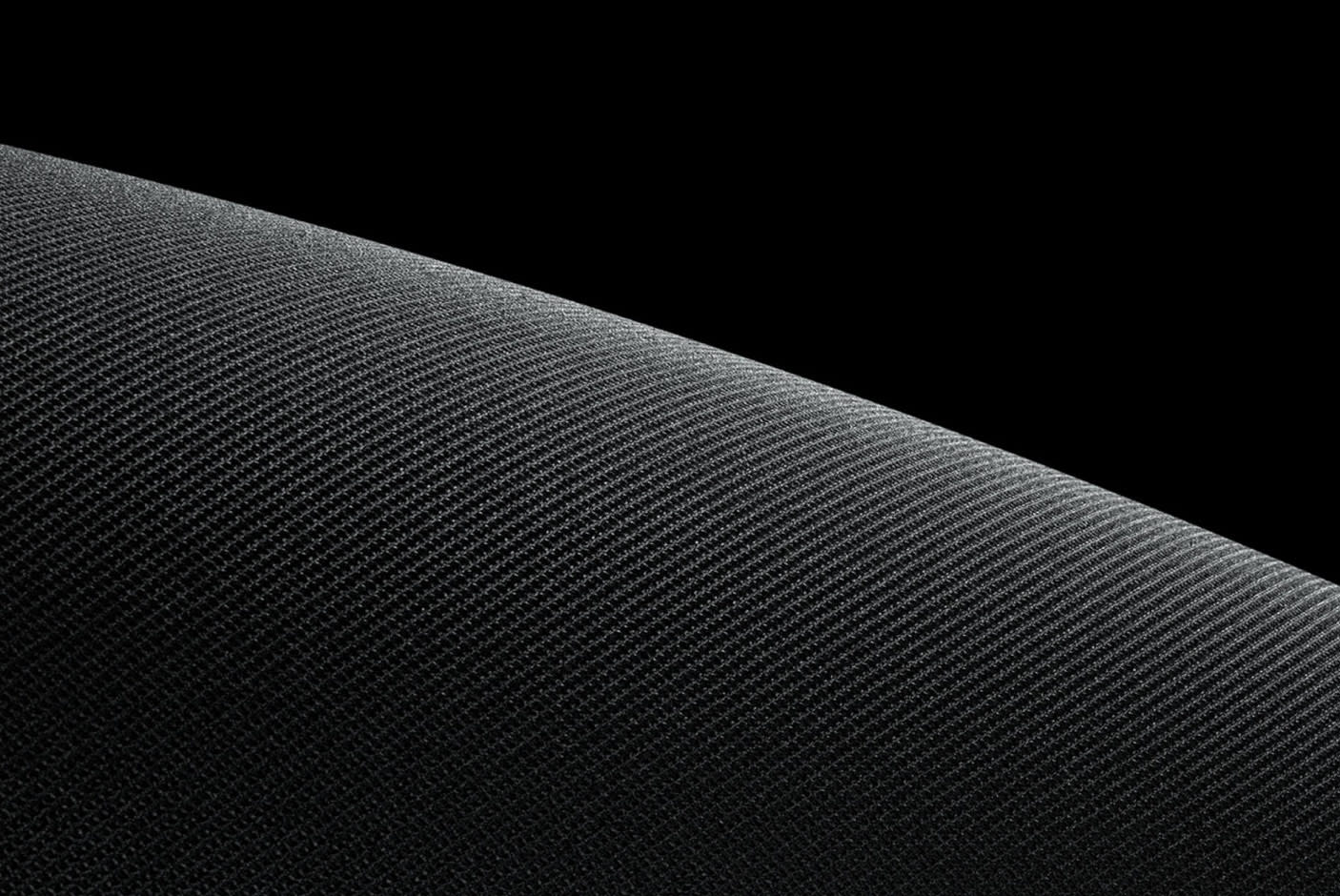 4158342-Tile-5-BWZeppelin-HIRes