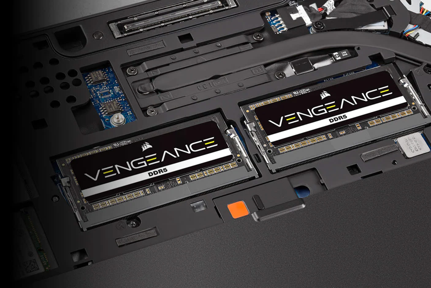 4004639-Tile-1-Corsair-Vengeance-DDR5-SODIMM