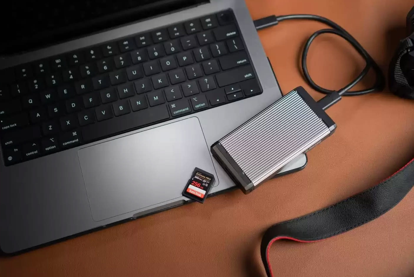 4172558-Tile-2-Robust-Protection