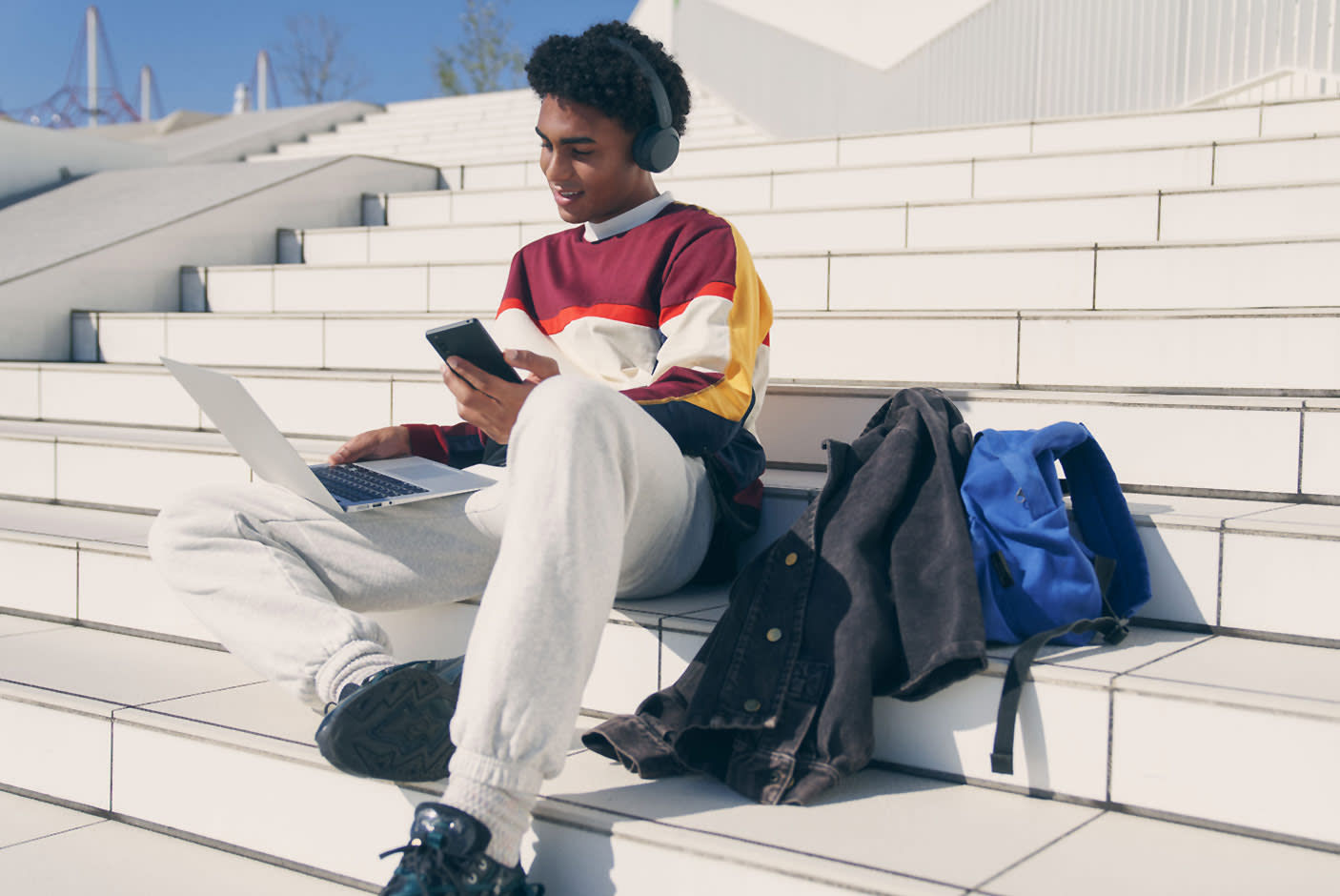 4172914-Tile-3-Sony-WH-CH520