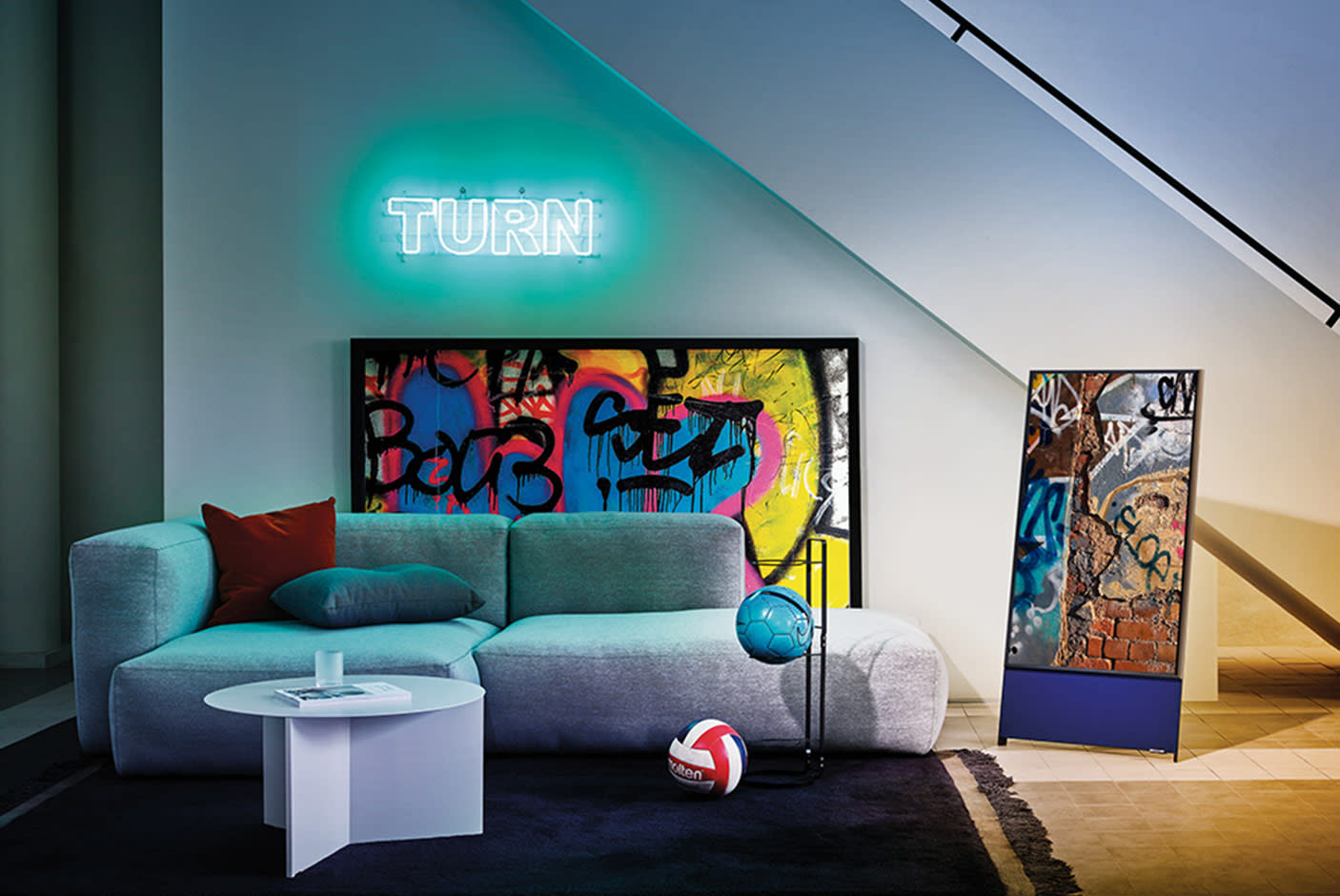 3940489-Tile-4-Samsung-The-Sero-2022