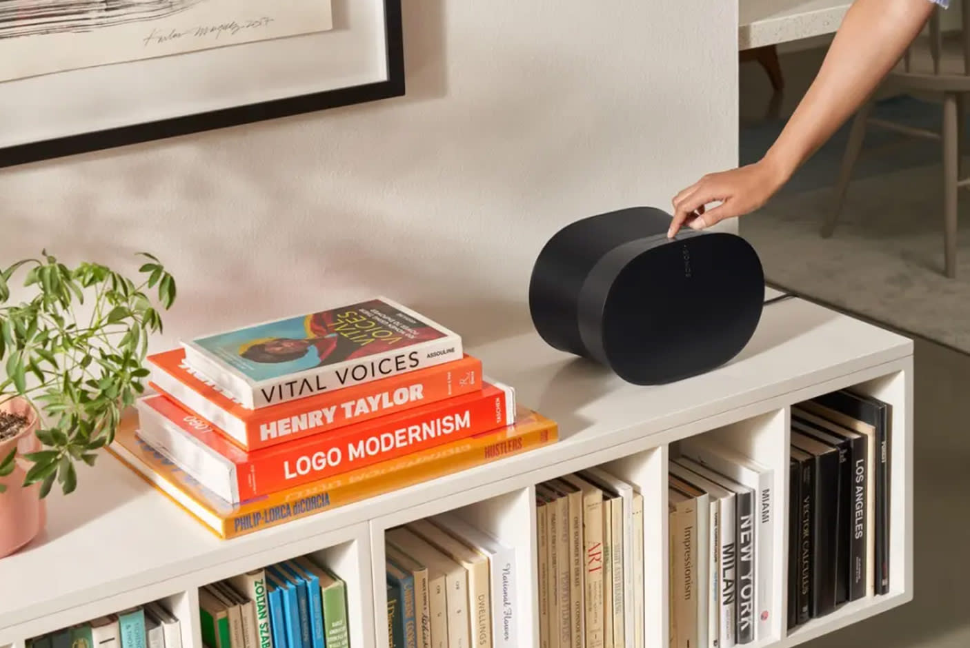 4191528-Tile-8-Sonos-Era-300