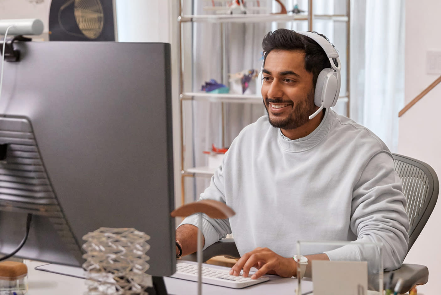 4204662-Tile-1-Logitech-Zone-Vibe-100