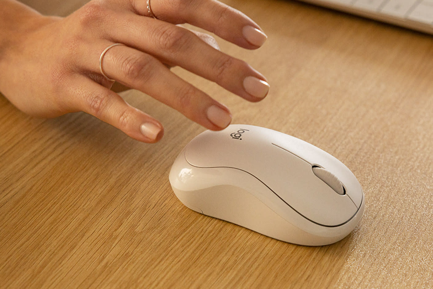 4217977-Tile-3-Compact-Design