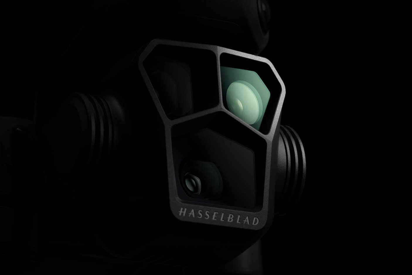 4238850-Tile-3-Medium-Tele-Camera