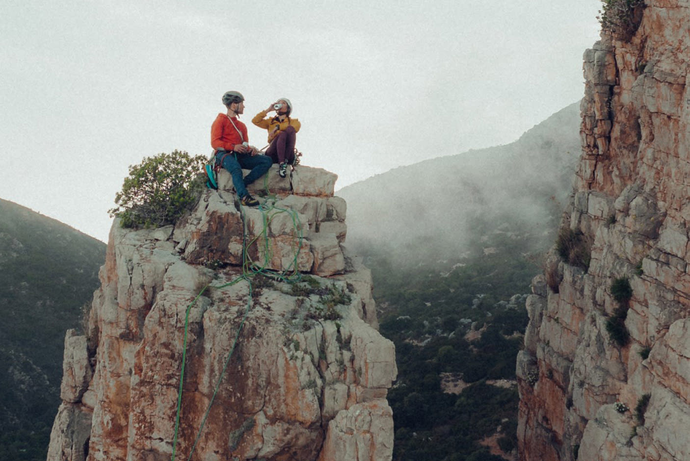 4242777-Tile-1-Maps-You-Can-Count-On