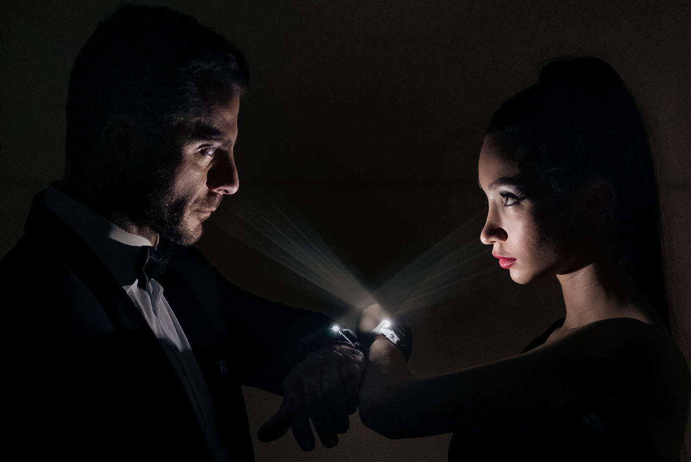 4248651-Tile-4-Epix-pro-connected