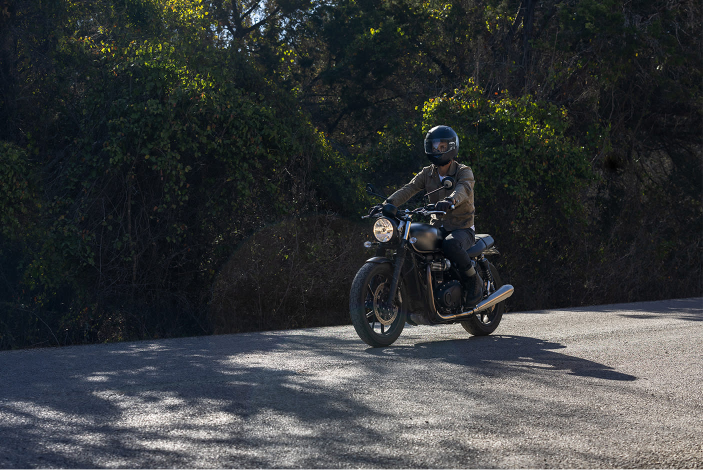 4256557-Tile-6-Garmin-Instict2x-gps