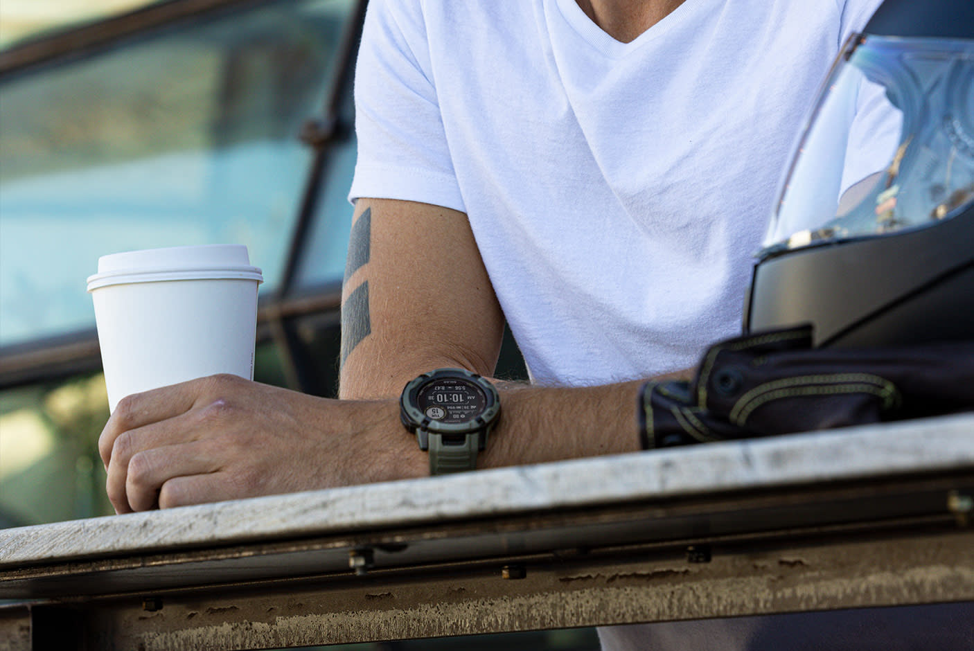 4256557-Tile-7-Garmin-Instict2x-gps