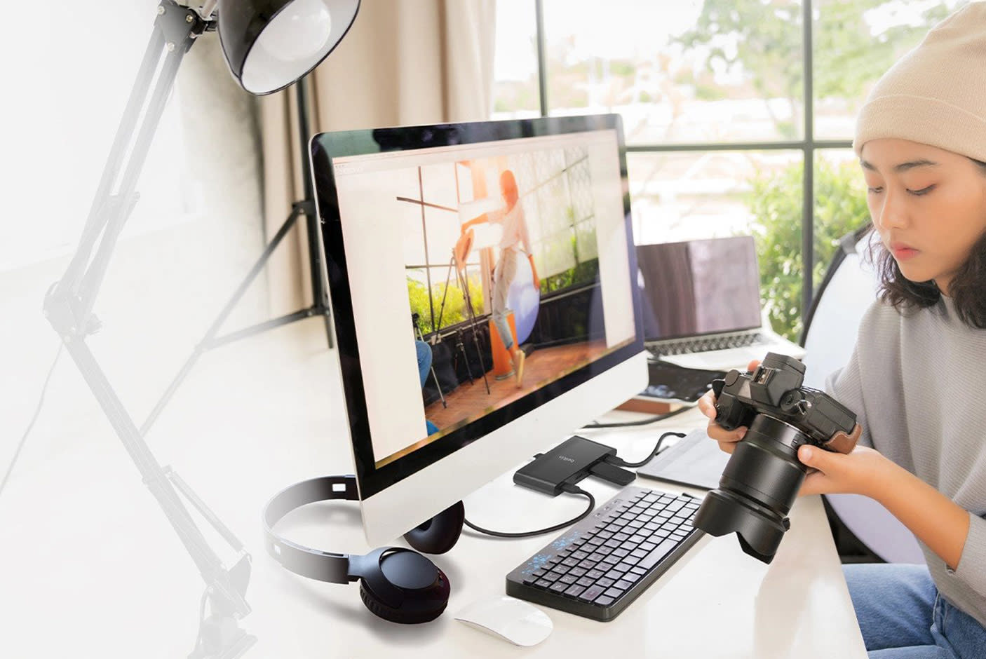 4262301-Tile-1-Belkin-USB-C-To-4-Port