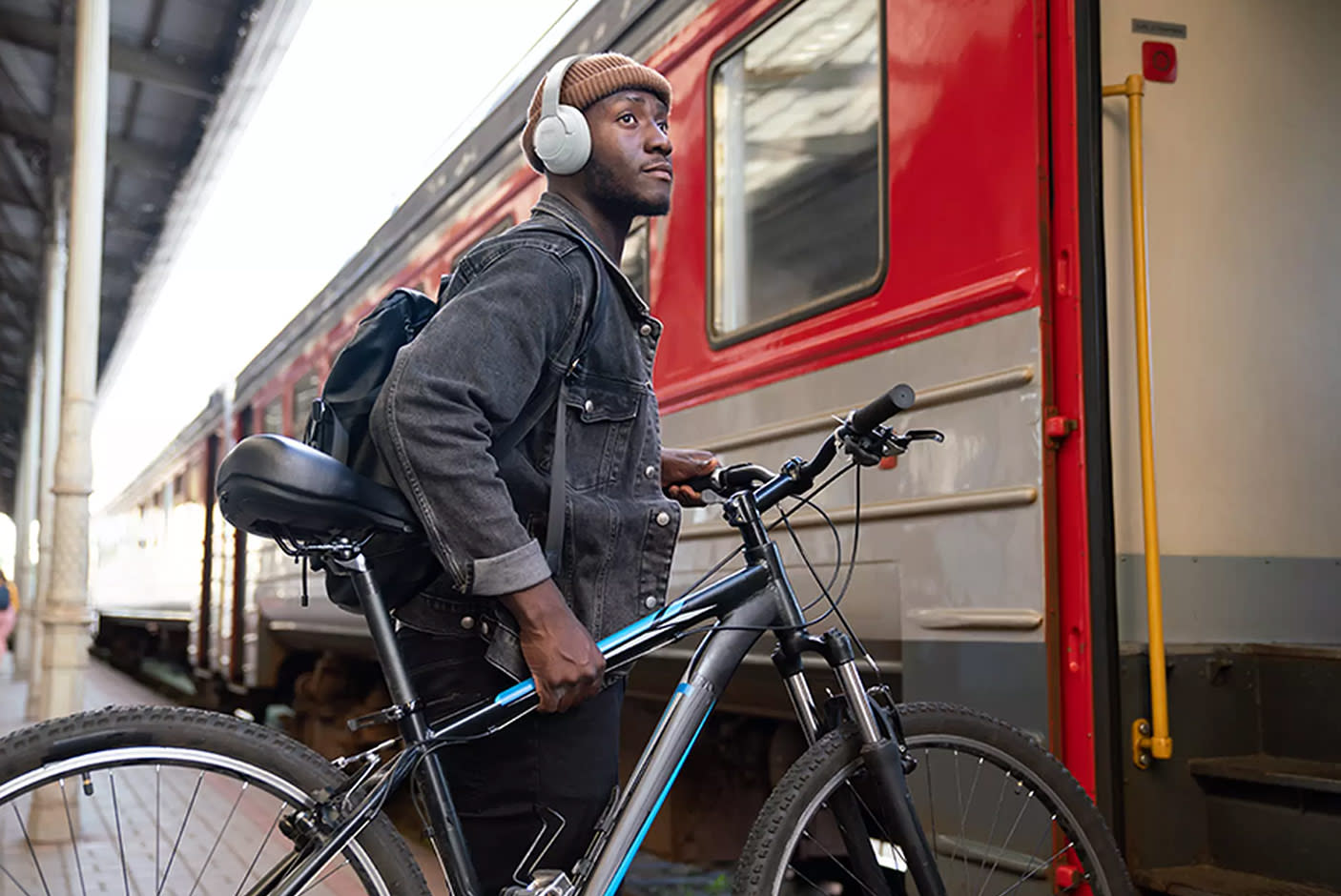 4272714-Tile-1-JBL-Tune-770NC