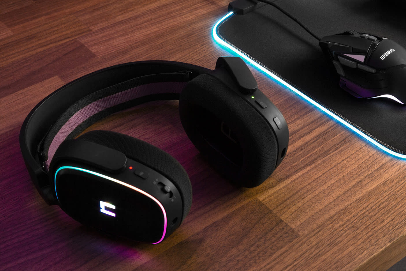 4289129-Tile-1-Triple-Connectivity