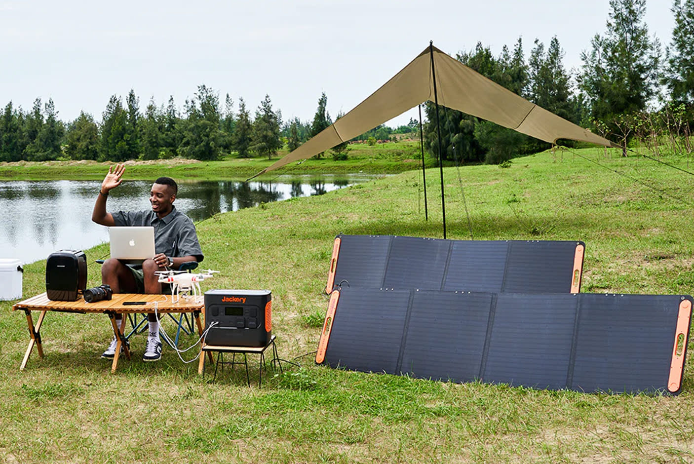 4289218-Tile-3-Jackery-SolarSaga-200W