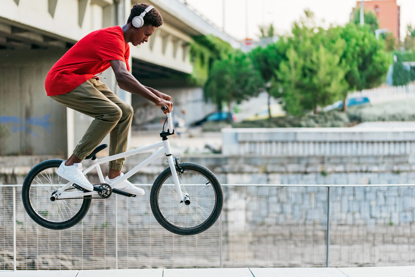 4290291-Tile-4-JBL-Tune-670NC