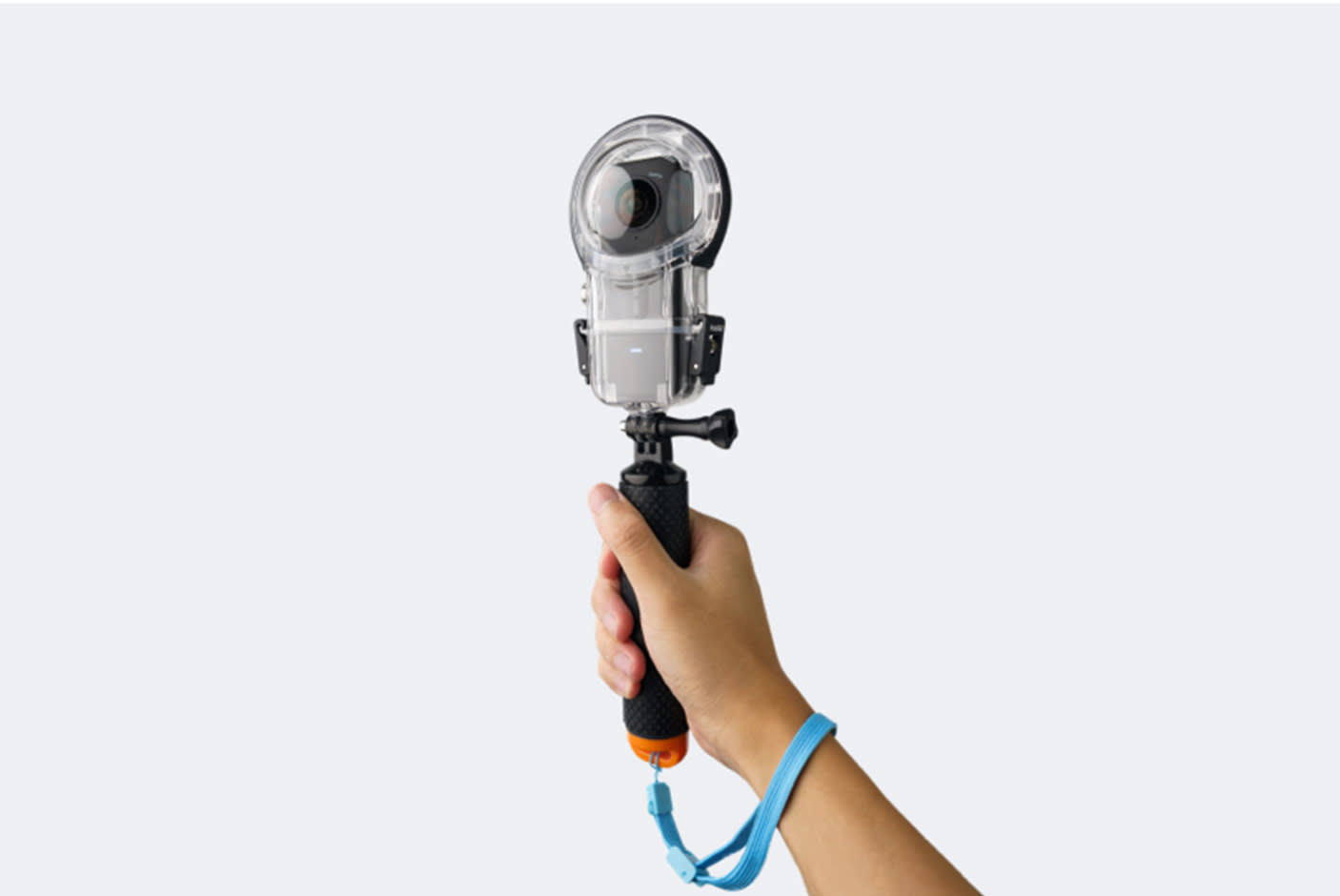4294750-Tile-1-Insta360-Floating-Hand-Grip