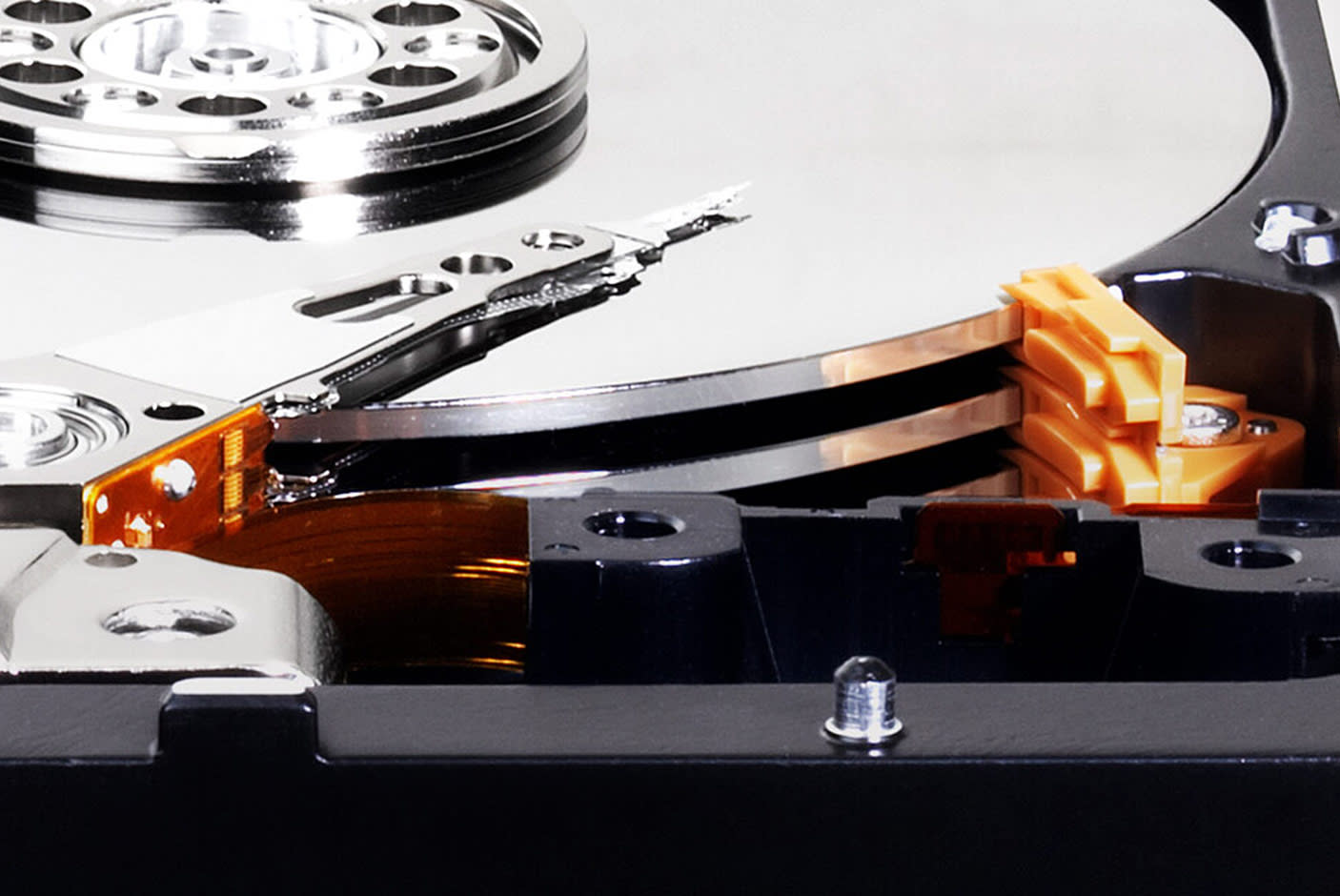 3569187-Tile-2-WD-Blue-Data-Protection