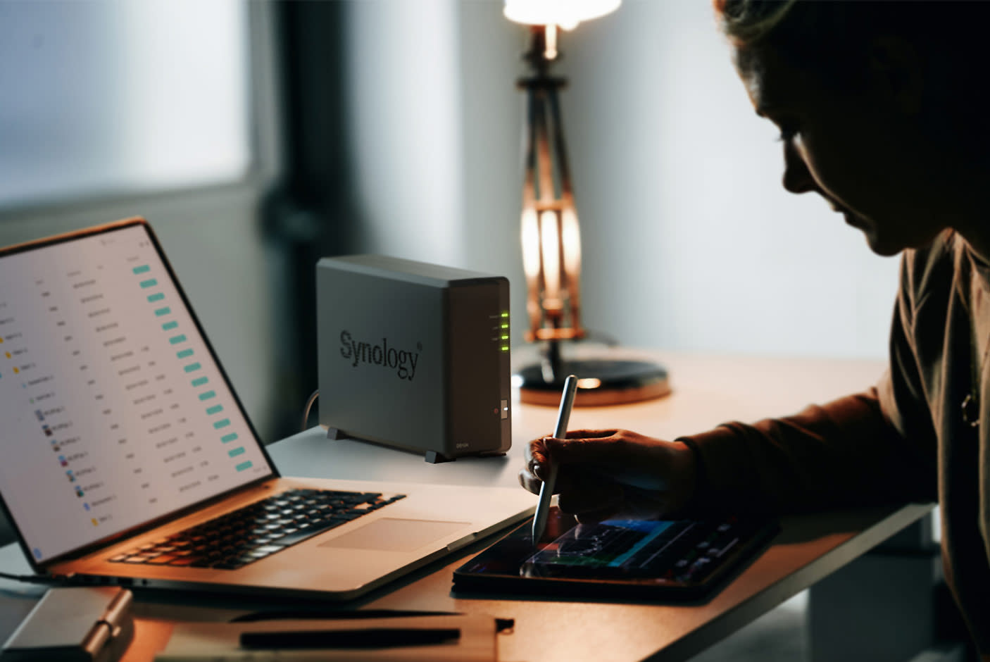 4301242-Tile-1-Synology-DiskStation-DS124