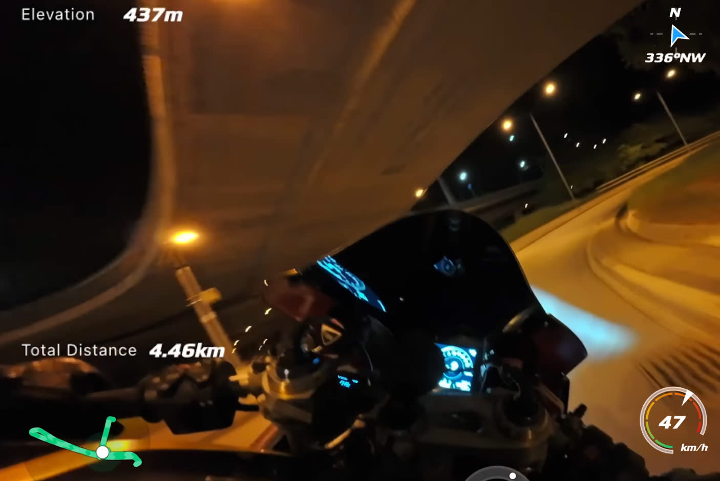 4304756-Tile-9-GPS-Bluetooth