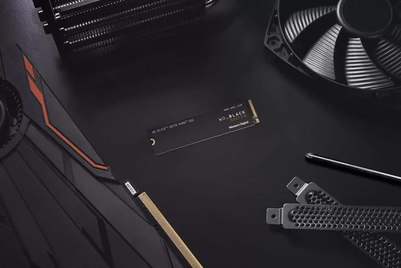 4311736-Tile-2-WD-SN770-NVMe-SSD