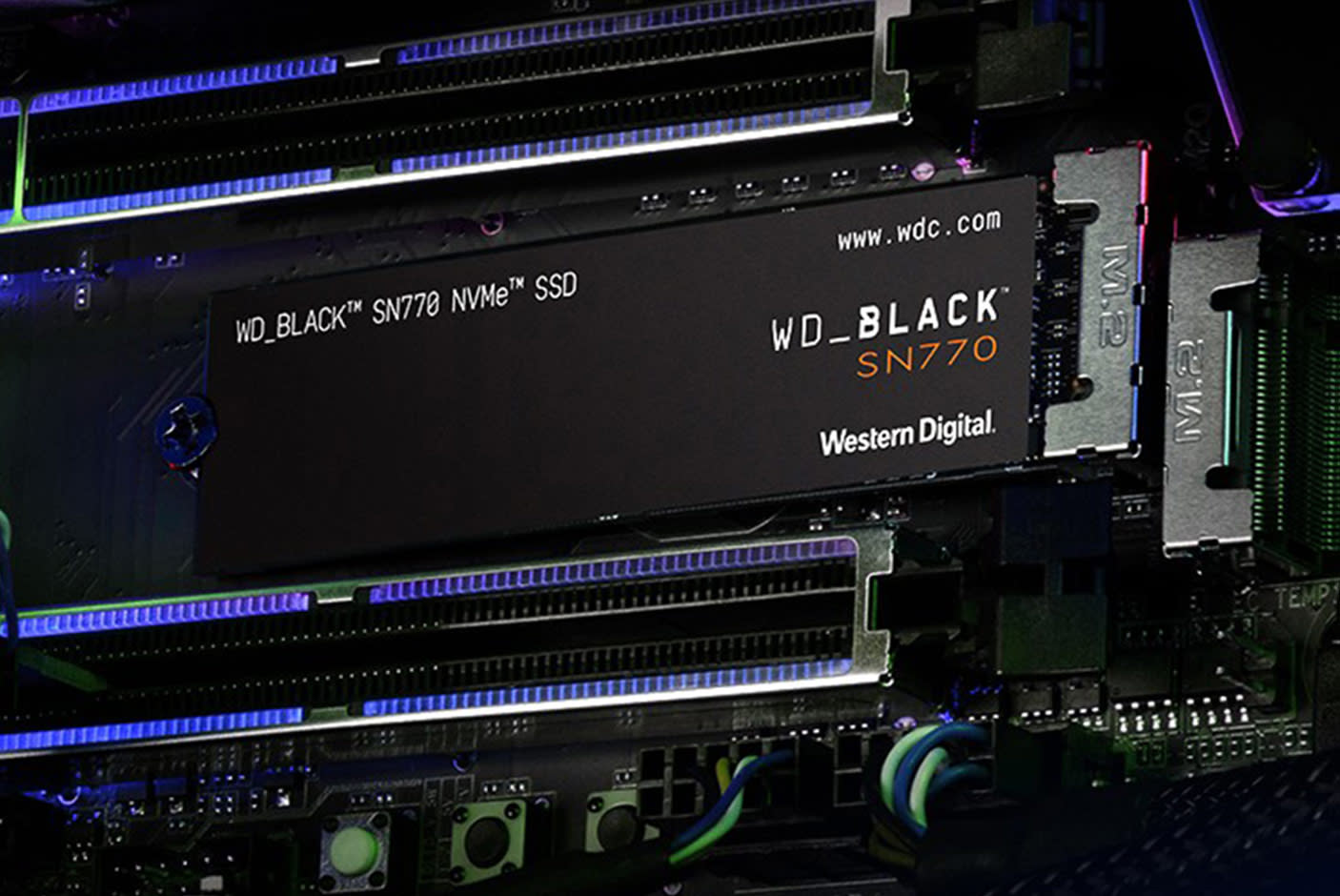 4311736-Tile-6-WD-SN770-NVMe-SSD