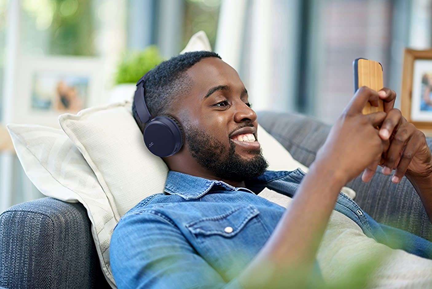 4313194-tile-2-JVC-black-bt-sound