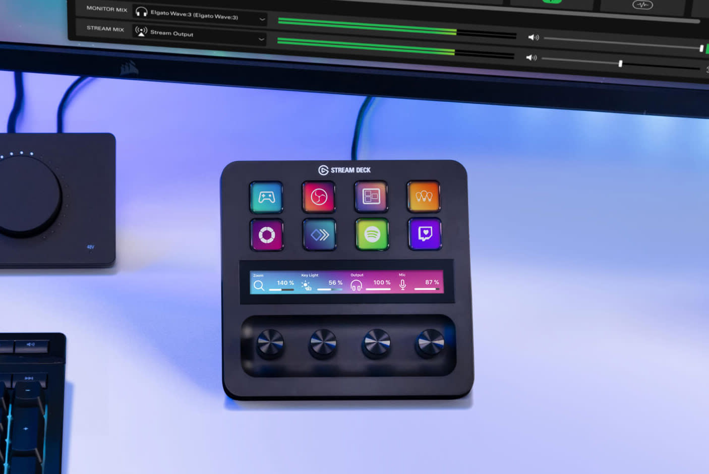 4121562-Tile-3-Elgato-Stream-Deck-Plus-studio