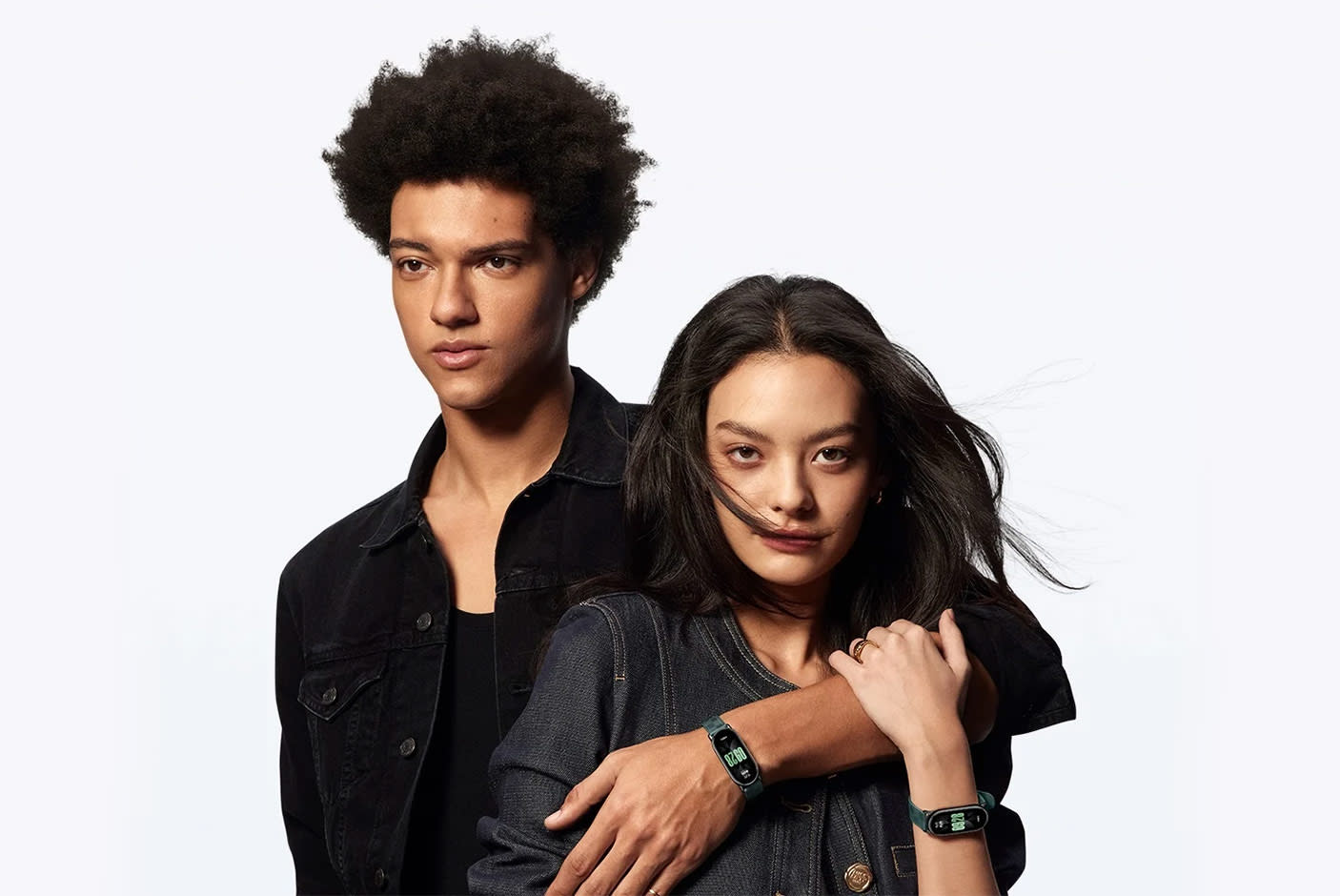 4329759-Tile-1-Xiaomi-Smart-Band-8