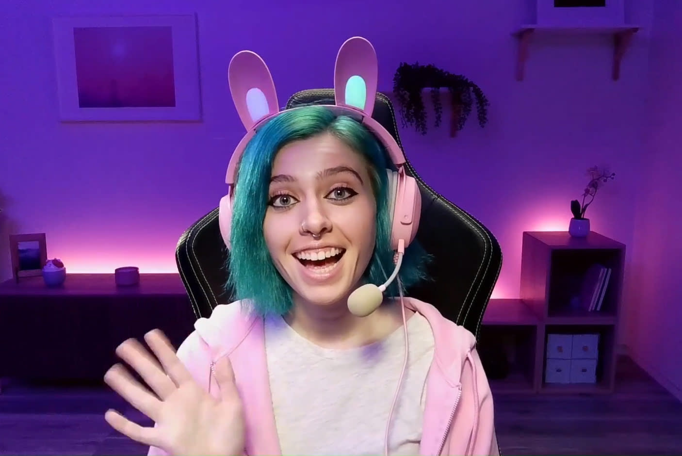 4336364-Tile-1-Razer-KiyoX-Sharp