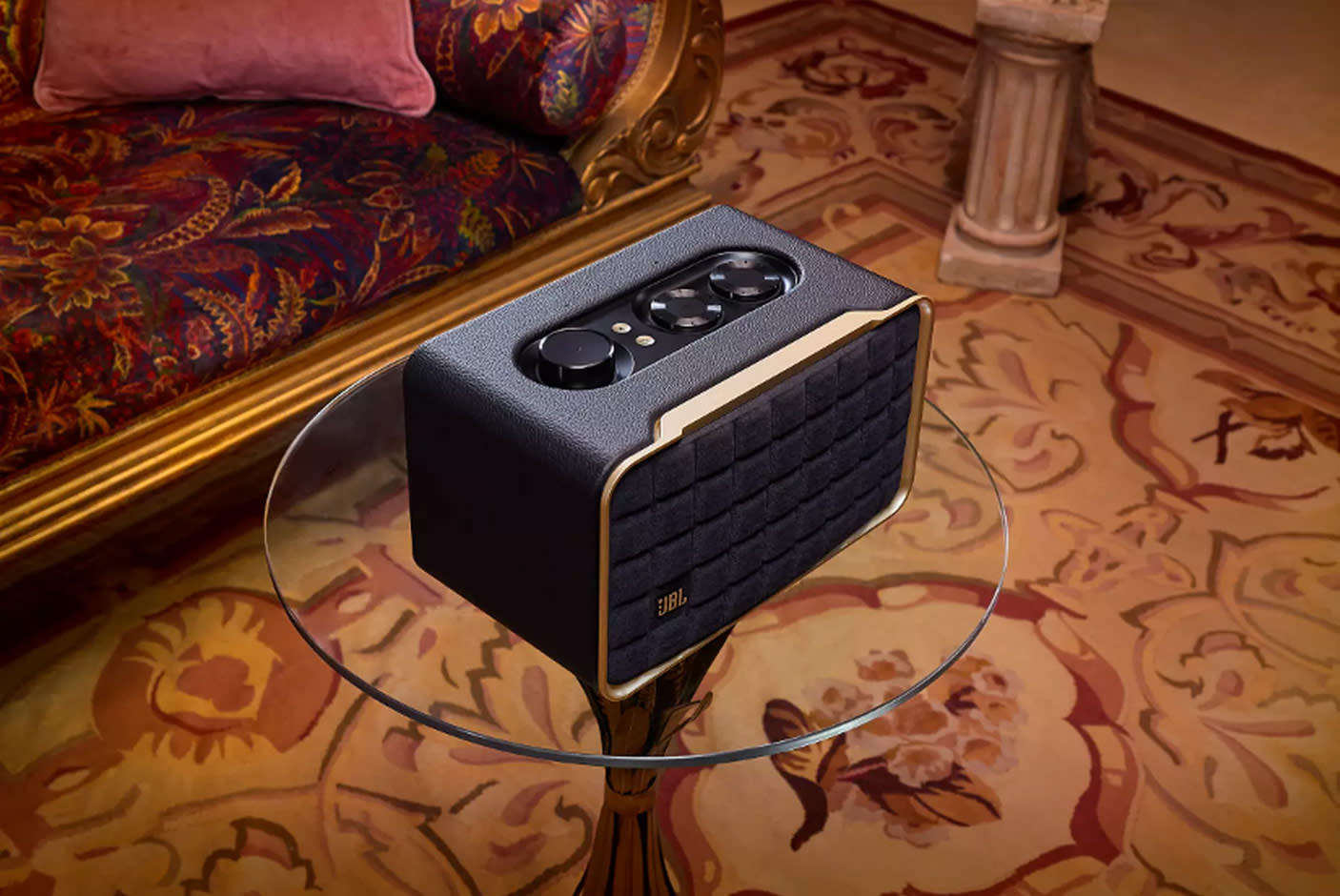 4353471-Tile-3-JBL-Authentics-200-wifi