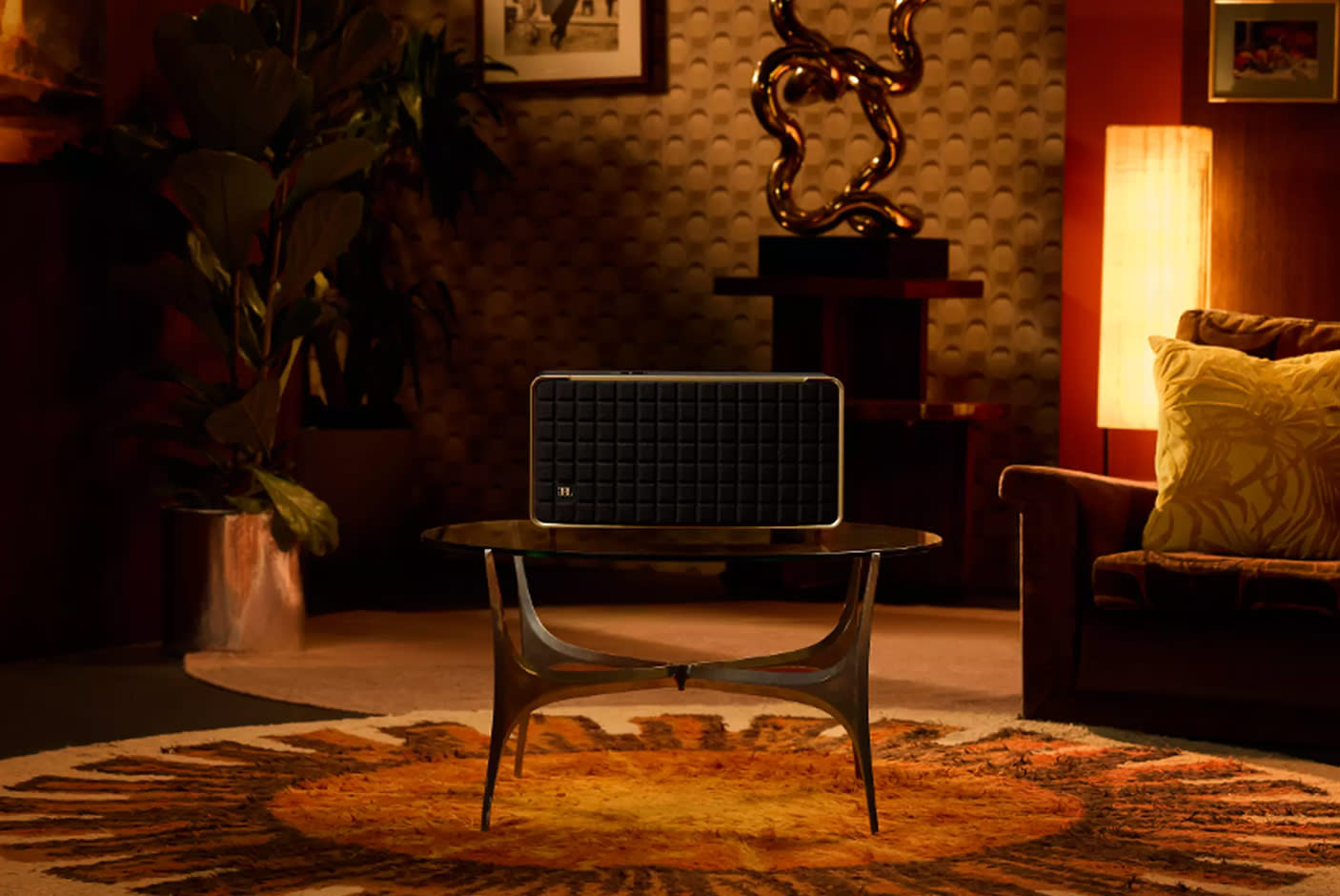 4353501-Tile-3-JBL-Authentics-500-wifi