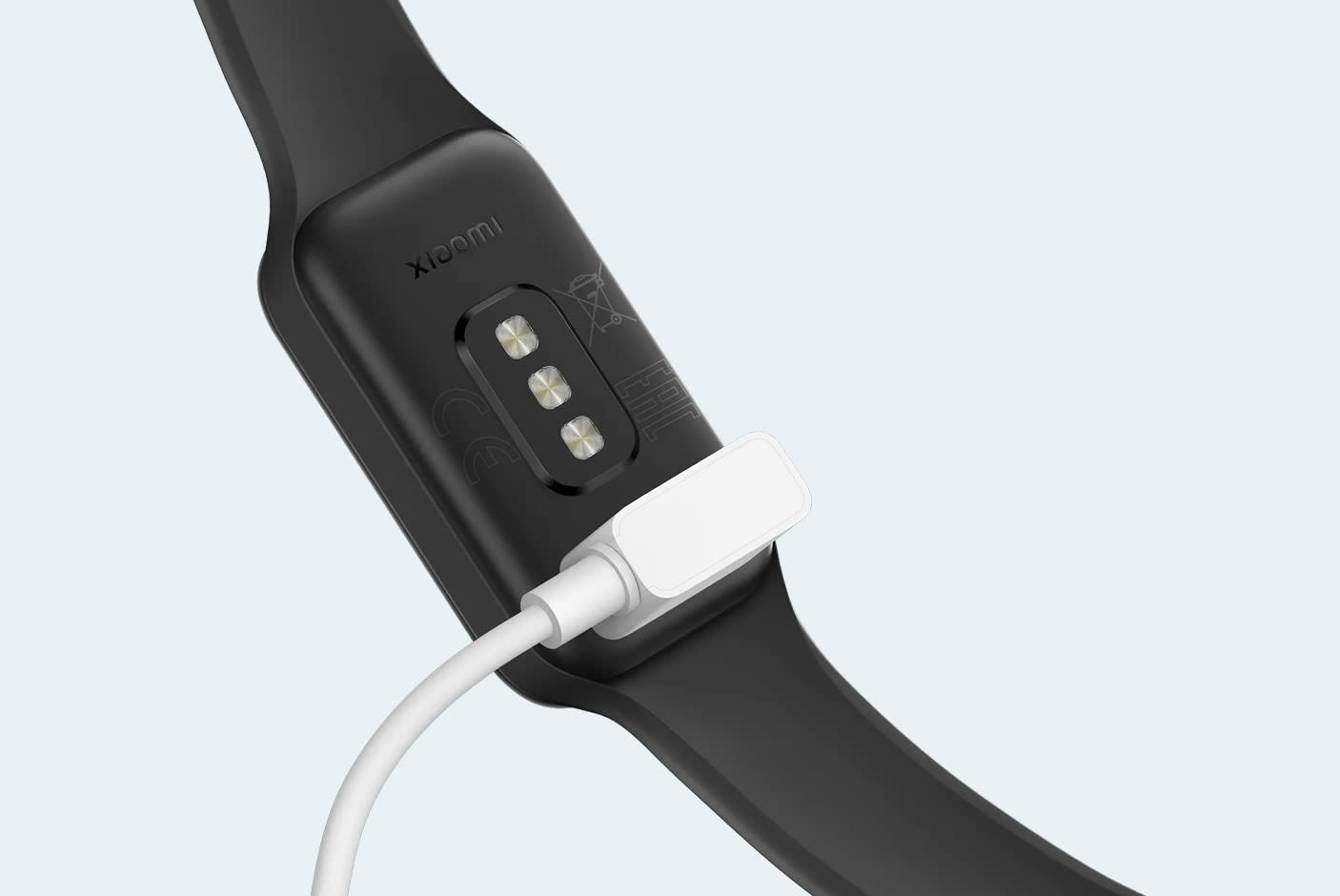 4357469-Tile-7-Xiaomi-Smart-Band-8-Active