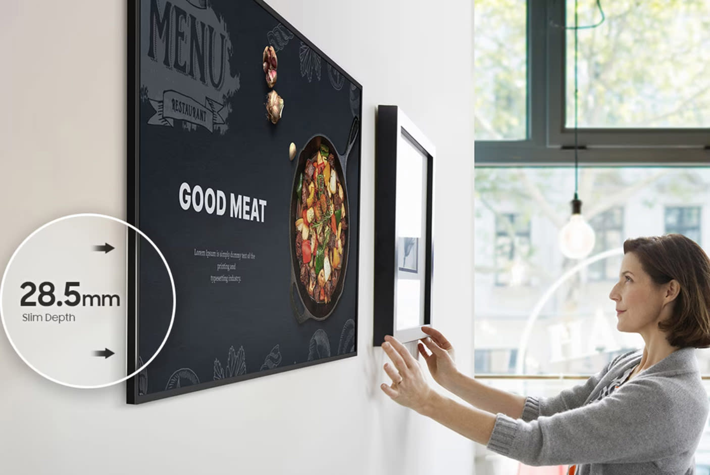 4357671-Tile-2-Samsung-QBC-Signage2