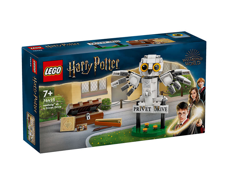 LEGO Hedwig™ At 4 Privet Drive 76425