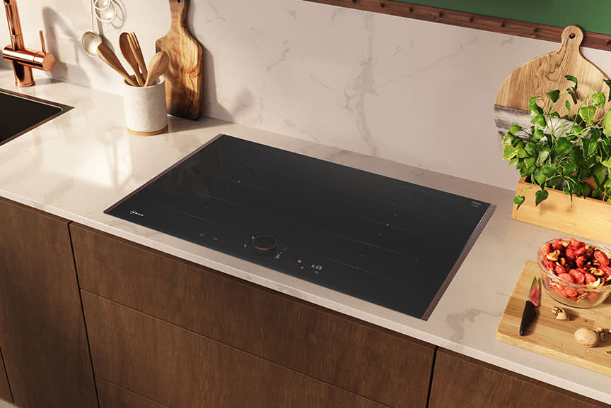 4370813_TILE1_825534