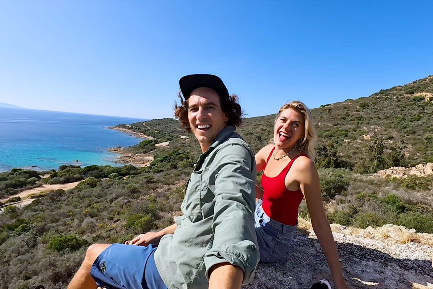 4379438-Tile-4-Insta360-Acepro-ai