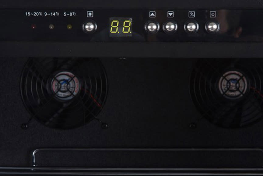 4382013_TILE2_181818