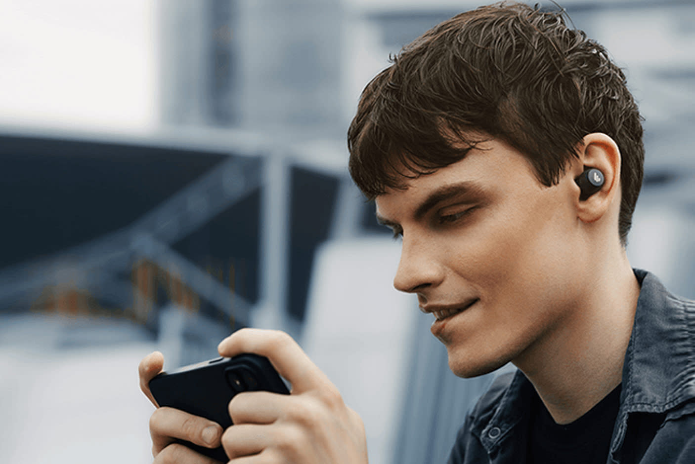 4389425-Tile-2-Gaming-Mode