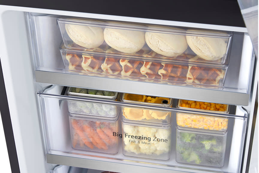 4394216_TILE4_1a1a1a