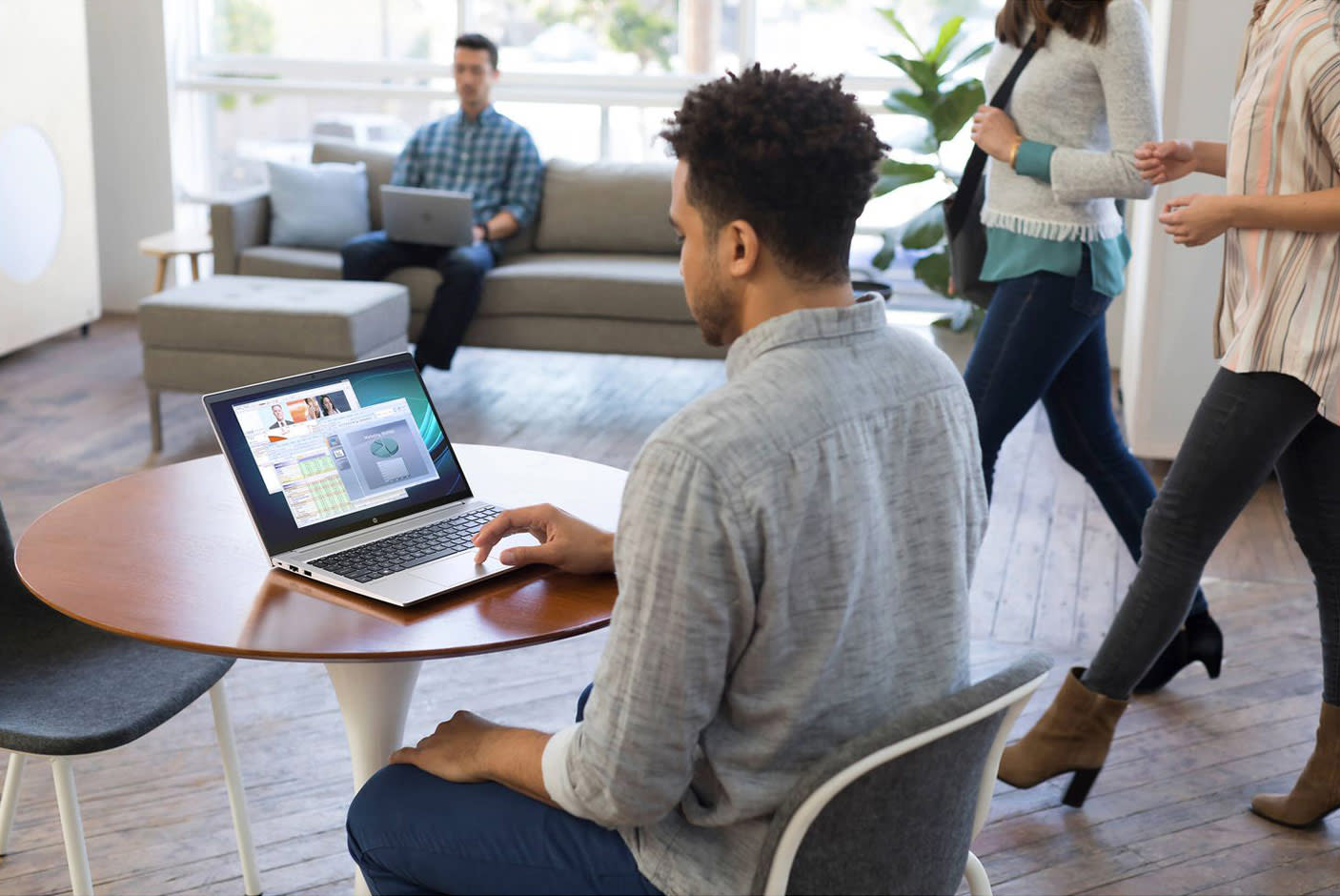 4397304-Tile-3-HP-G10-460-wlan