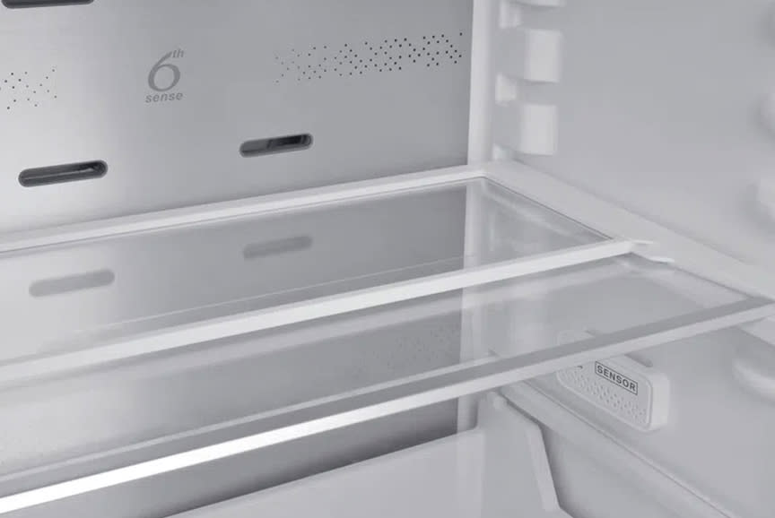 4419383_TILE1_d3d3d5