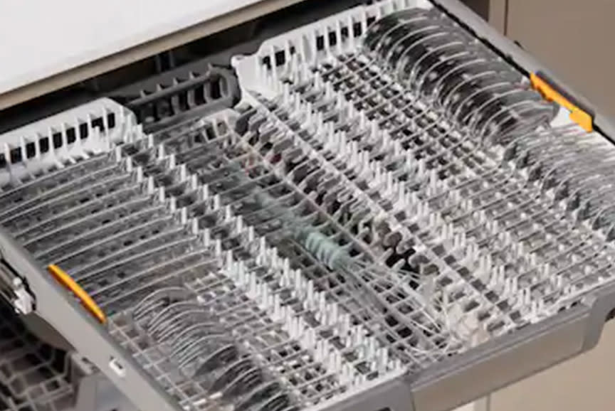 4427599_TILE1_25015b