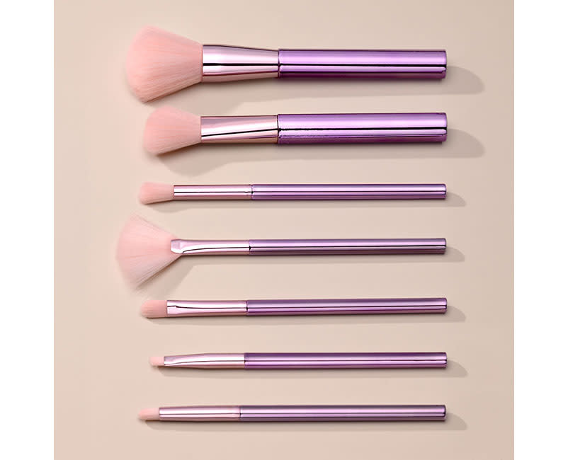 7TEM ΠΙΝΕΛΑ ΜΑΚΙΓΙΑΖ SENTIO