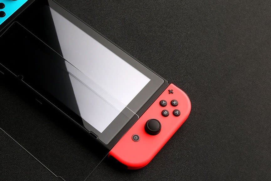 4475186_TILE3_1c1c1a