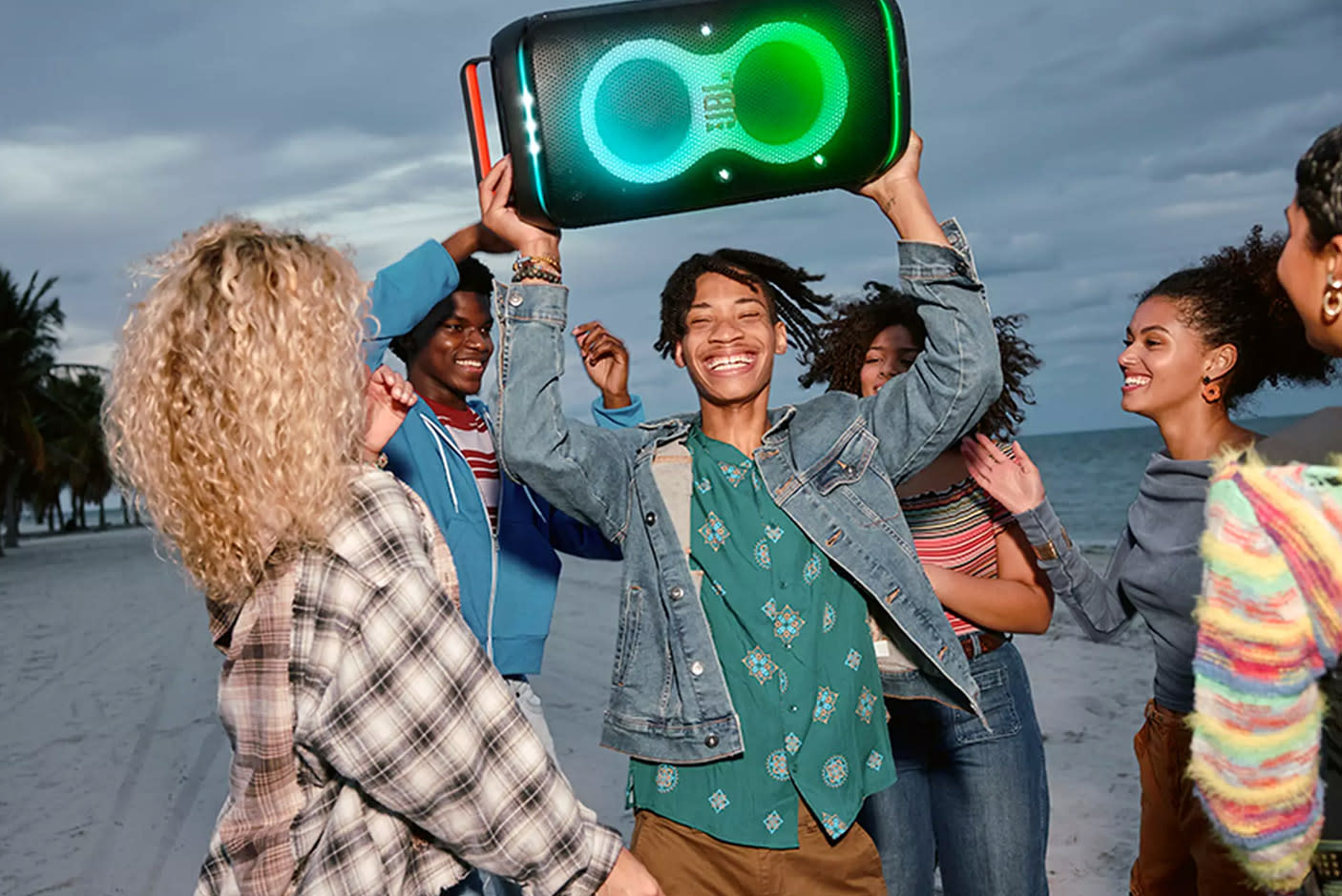 4475631-Tile-2-Futuristic-Lightshow