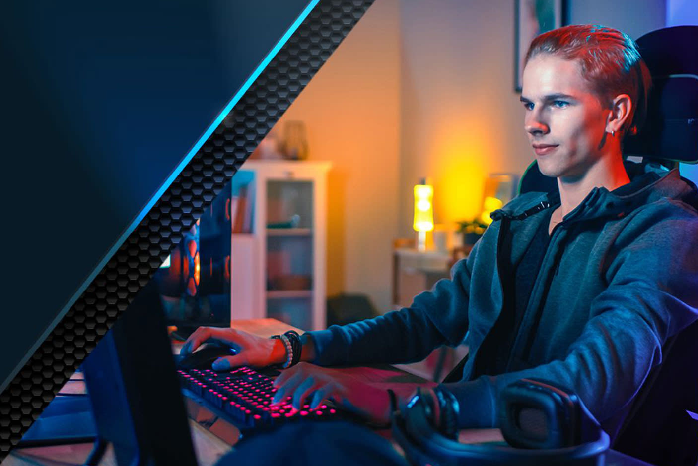 4256182-Tile-1-Crucial-DDR5-UDIMM