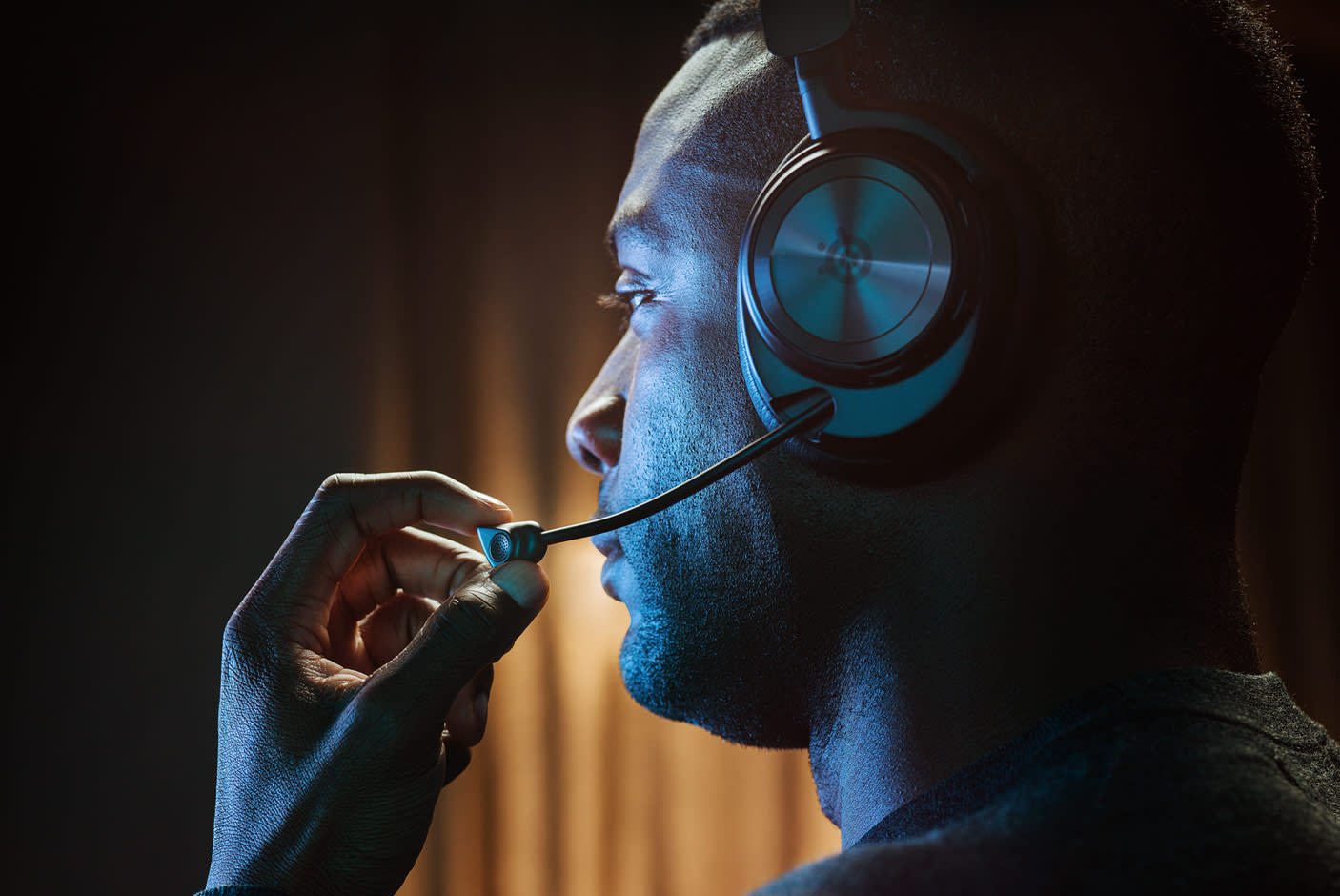 4033310-Tile-5-EQ-ChatMix